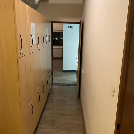 Easy Housing Хостел