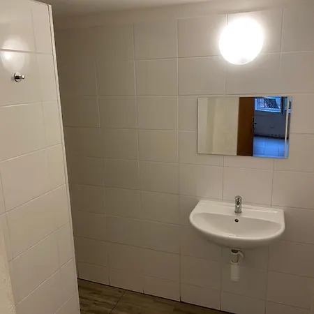 Easy Housing Albergue *