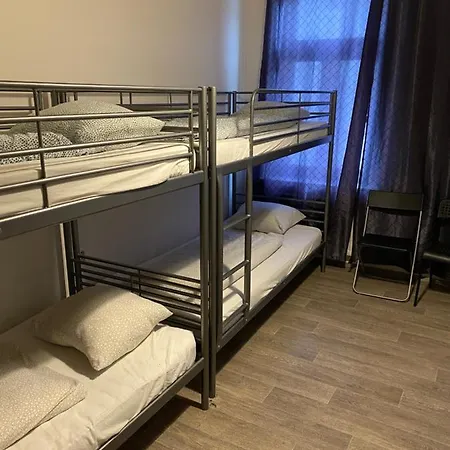 Easy Housing Хостел *