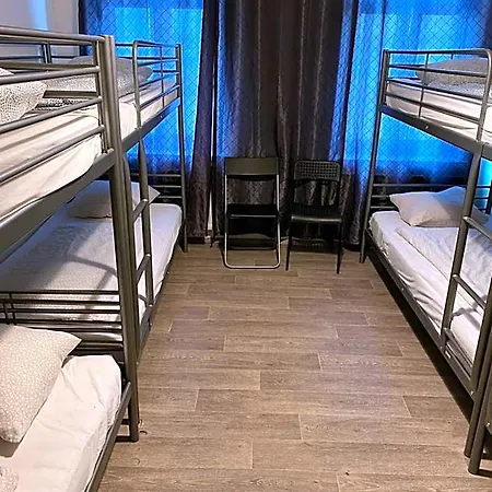Easy Housing Hostel