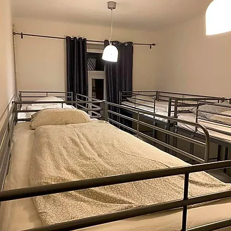 Hostel Easy Housing Πράγα