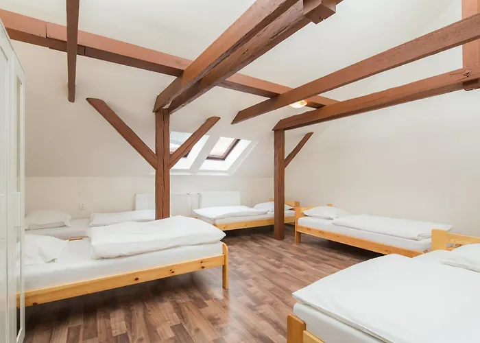 이지 하우징 호스텔