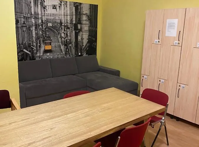 이지 하우징 호스텔