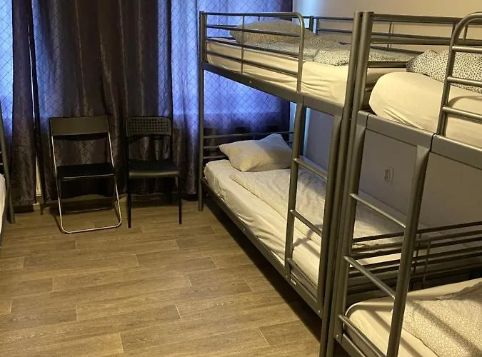 호스텔 이지 하우징