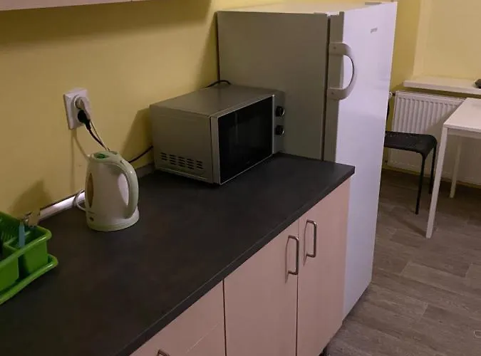 호스텔 이지 하우징